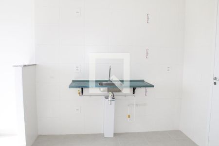 Sala/Cozinha de apartamento para alugar com 2 quartos, 33m² em Vila Ema, São Paulo