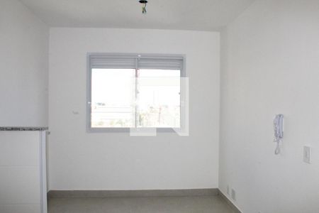 Sala/Cozinha de apartamento à venda com 2 quartos, 33m² em Vila Ema, São Paulo