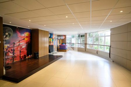 Apartamento à venda com 125m², 4 quartos e 2 vagasÁrea comum