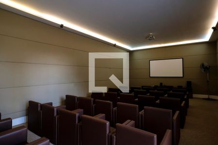 Apartamento à venda com 125m², 4 quartos e 2 vagasCinema