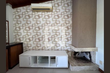 Sala de casa à venda com 3 quartos, 247m² em Santo Andre, São Leopoldo