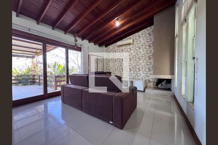 Sala de casa à venda com 3 quartos, 247m² em Santo Andre, São Leopoldo