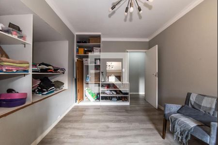 Casa à venda com 307m², 4 quartos e 2 vagasQuarto 1