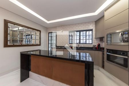 Casa à venda com 307m², 4 quartos e 2 vagasCozinha