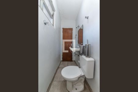 Casa à venda com 307m², 4 quartos e 2 vagasBanheiro - Edícula