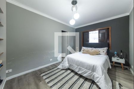 Casa à venda com 307m², 4 quartos e 2 vagasSuíte