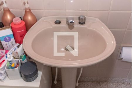 Casa à venda com 307m², 4 quartos e 2 vagasBanheiro da Suíte 