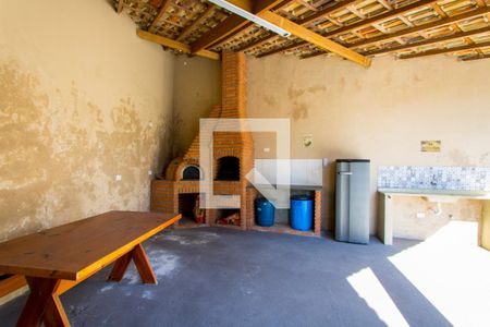 Apartamento para alugar com 64m², 2 quartos e sem vagaÁrea comum - Churrasqueira