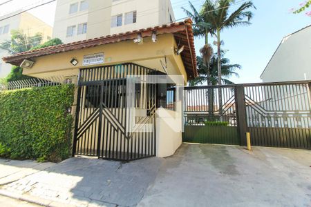 Apartamento para alugar com 47m², 2 quartos e 1 vagaFachada