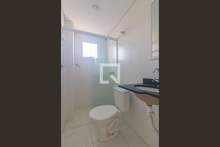 Apartamento à venda com 57m², 2 quartos e 1 vaga Apartamento à venda com 57m², 2 quartos e 1 vagaBanheiro
