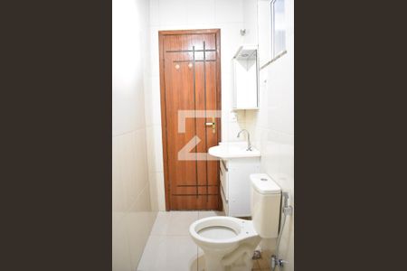 Casa para alugar com 90m², 2 quartos e 2 vagasBanheiro da Suíte