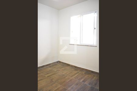 Casa para alugar com 90m², 2 quartos e 2 vagasQuarto 2