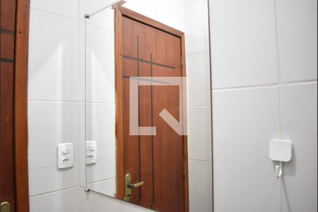 Casa para alugar com 90m², 2 quartos e 2 vagasBanheiro Social - Espelho