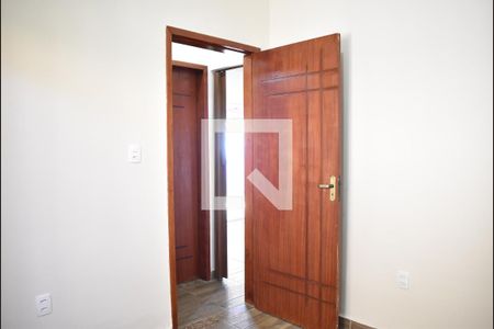 Casa para alugar com 90m², 2 quartos e 2 vagasQuarto 2