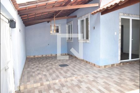 Casa para alugar com 90m², 2 quartos e 2 vagasGaragem e Varanda