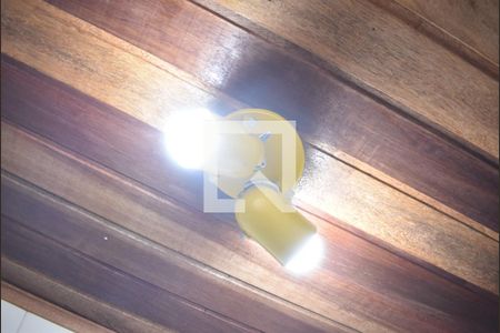 Casa para alugar com 90m², 2 quartos e 2 vagasDetalhe