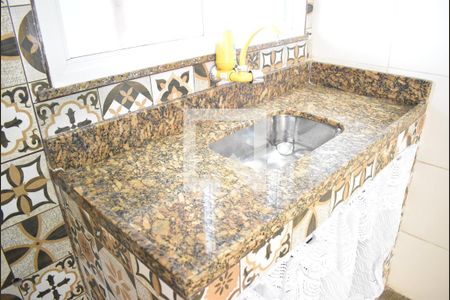 Casa para alugar com 90m², 2 quartos e 2 vagasPia