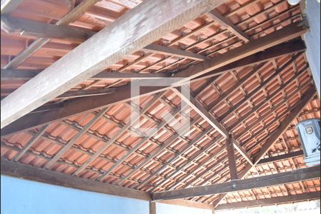 Casa para alugar com 90m², 2 quartos e 2 vagasDetalhe