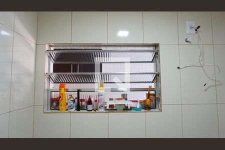 Casa à venda com 110m², 3 quartos e 2 vagasBanheiro