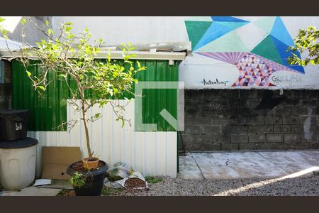 Casa à venda com 110m², 3 quartos e 2 vagasÁrea Externa