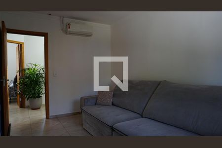 Casa à venda com 110m², 3 quartos e 2 vagasQuarto 1