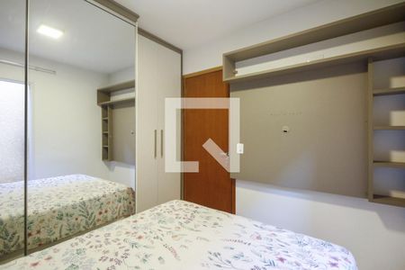 Quarto 1 de apartamento para alugar com 2 quartos, 38m² em Vila Aricanduva, São Paulo