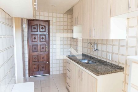 Apartamento à venda com 70m², 2 quartos e 2 vagasCozinha e Área de Serviço