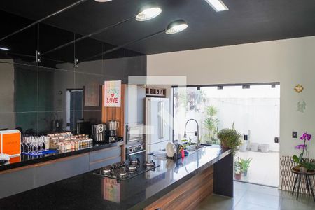 Casa para alugar com 160m², 2 quartos e 2 vagasCozinha