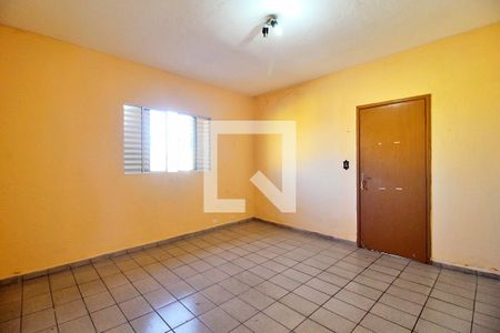 Quarto 1 de casa para alugar com 2 quartos, 80m² em Parque João Ramalho, Santo André