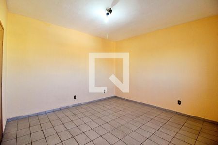 Quarto 1 de casa para alugar com 2 quartos, 80m² em Parque João Ramalho, Santo André