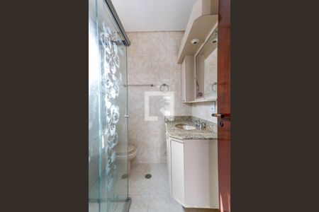 Casa à venda com 220m², 3 quartos e 3 vagas Casa à venda com 220m², 3 quartos e 3 vagasBanheiro da Suíte 3