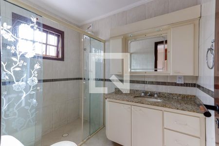 Casa à venda com 220m², 3 quartos e 3 vagas Casa à venda com 220m², 3 quartos e 3 vagasBanheiro da Suíte 2