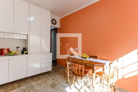 Casa à venda com 220m², 3 quartos e 3 vagas Casa à venda com 220m², 3 quartos e 3 vagasCozinha 1
