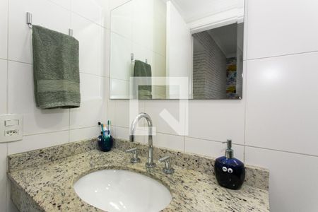 Apartamento à venda com 125m², 3 quartos e 2 vagas Apartamento à venda com 125m², 3 quartos e 2 vagasBanheiro da Suíte 2
