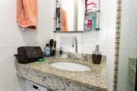 Apartamento à venda com 125m², 3 quartos e 2 vagas Apartamento à venda com 125m², 3 quartos e 2 vagasBanheiro da Suíte 1