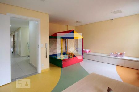 Apartamento à venda com 125m², 3 quartos e 2 vagas Apartamento à venda com 125m², 3 quartos e 2 vagasÁrea comum - Brinquedoteca