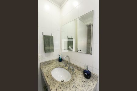 Apartamento à venda com 125m², 3 quartos e 2 vagas Apartamento à venda com 125m², 3 quartos e 2 vagasBanheiro da Suíte 2