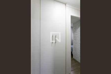 Apartamento à venda com 125m², 3 quartos e 2 vagas Apartamento à venda com 125m², 3 quartos e 2 vagasArmário do Corredor