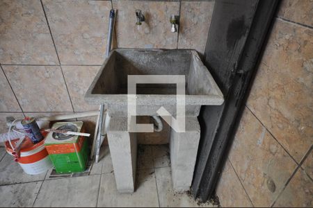 Casa à venda com 140m², 2 quartos e 1 vagaÁrea de Serviço