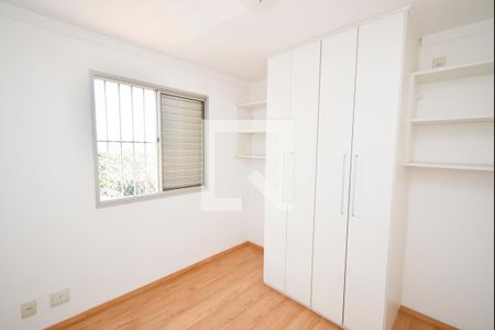 Quarto 1 de apartamento à venda com 2 quartos, 73m² em Vila Nivi, São Paulo