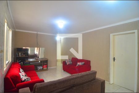 Sala de casa à venda com 4 quartos, 250m² em Mathias Velho, Canoas