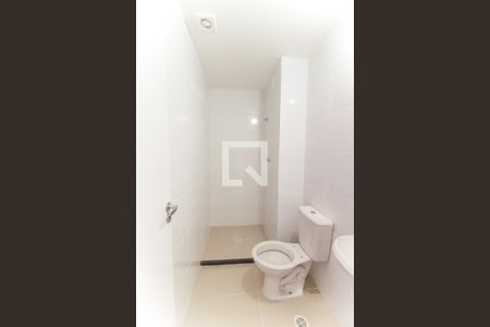 Banheiro de apartamento para alugar com 1 quarto, 24m² em Guaianazes, São Paulo