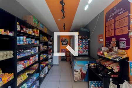 Apartamento para alugar com 40m², 2 quartos e sem vagaMercado