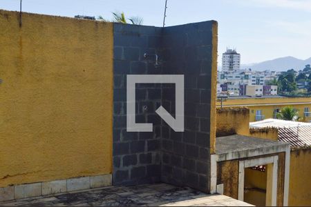 Casa à venda com 513m², 4 quartos e 2 vagas Casa à venda com 513m², 4 quartos e 2 vagasPiscina