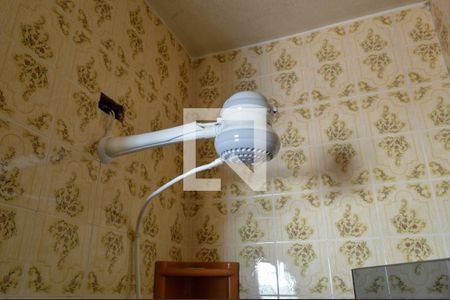 Casa à venda com 513m², 4 quartos e 2 vagas Casa à venda com 513m², 4 quartos e 2 vagasBanheiro da Suíte 2