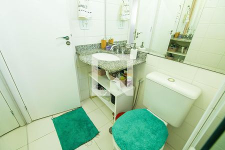 Apartamento à venda com 71m², 3 quartos e 2 vagas Apartamento à venda com 71m², 3 quartos e 2 vagasBanheiro