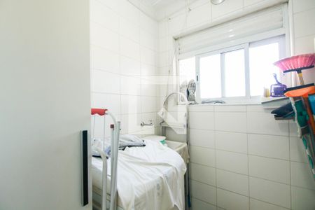 Apartamento à venda com 71m², 3 quartos e 2 vagas Apartamento à venda com 71m², 3 quartos e 2 vagasÁrea de Serviço