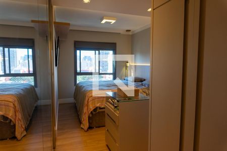 Apartamento à venda com 137m², 3 quartos e 3 vagas Apartamento à venda com 137m², 3 quartos e 3 vagassuite