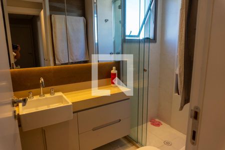 Apartamento à venda com 137m², 3 quartos e 3 vagas Apartamento à venda com 137m², 3 quartos e 3 vagasbanheiro suite