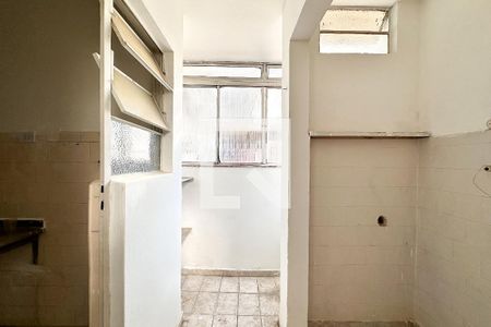 Apartamento à venda com 65m², 2 quartos e sem vagaÁrea de Serviço